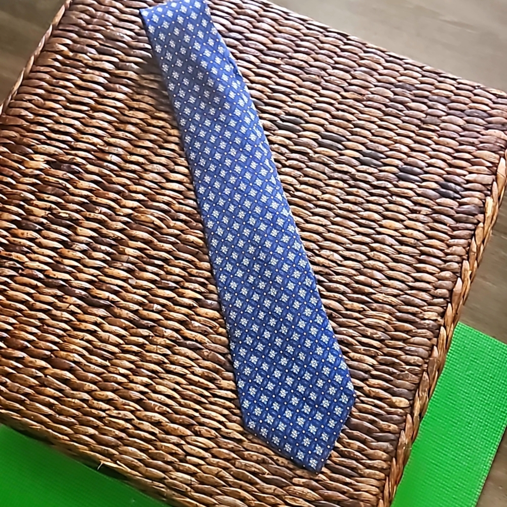 Hermes blue floral design tie